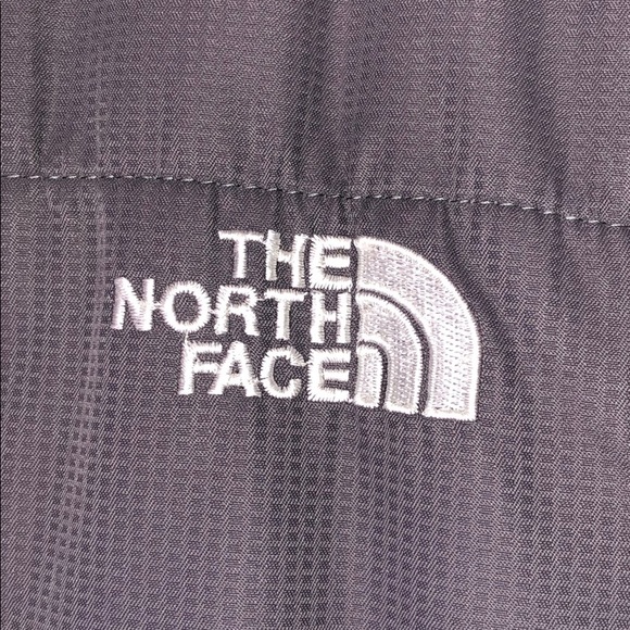 The Northface fuzzy jacket - Picture 3 of 12